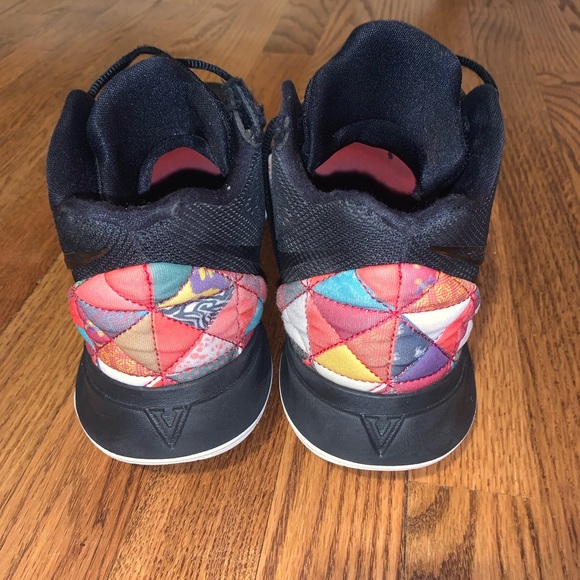 Nike Kyrie 5 Basketball Shoes CNY main image 5